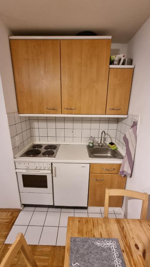 Schwabing Studio With Garden Views Monaco di Baviera Esterno foto